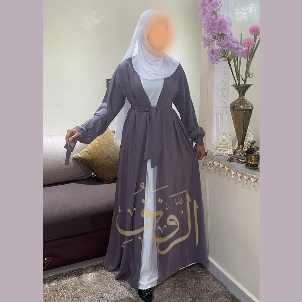 Robe Ameerah En Crêpe De Soie À 2 Pcs Avec Ceinture